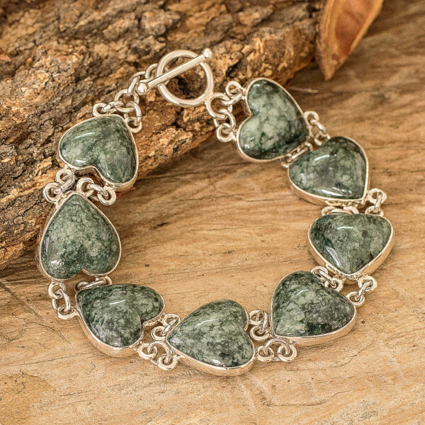Sterling Silver Heart Link Bracelet with Green Jade Stones, 'Green Symbol of Love'