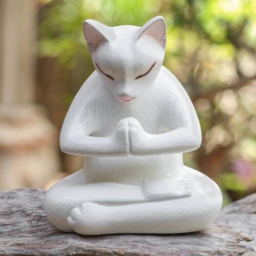 Hand Carved Suar Wood Cat Statuette 'Grateful Cat in White' Hand Carved Suar Wood Cat Statuette 'Grateful Cat in White'